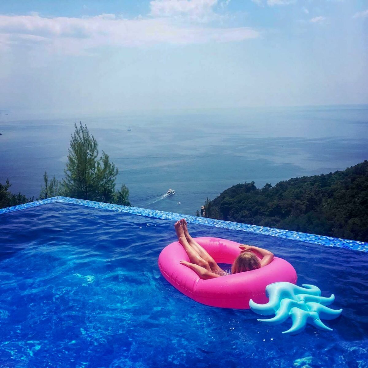 Traumhaftes Apartment mit Meerblick und Infinity Pool