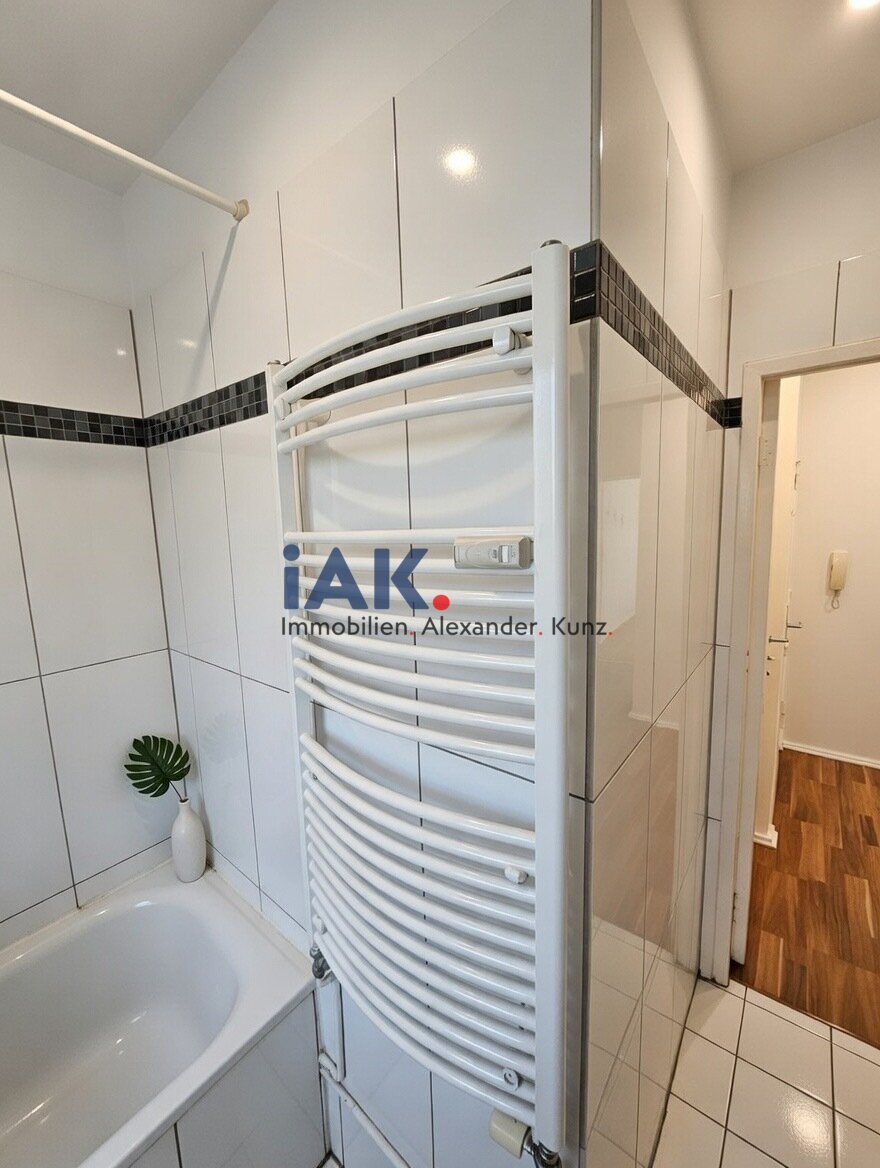 City-Living pur: Lichtdurchflutete Wohnung am Ernst-Reuter-Platz!