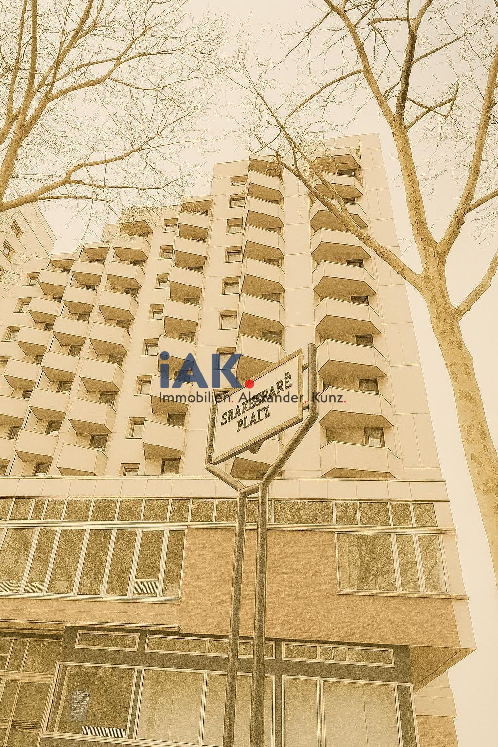 Charmante 2-Zimmer‑Maisonette mit Balkon & EBK in Charlottenburg - ideal zum Wohlfühlen 