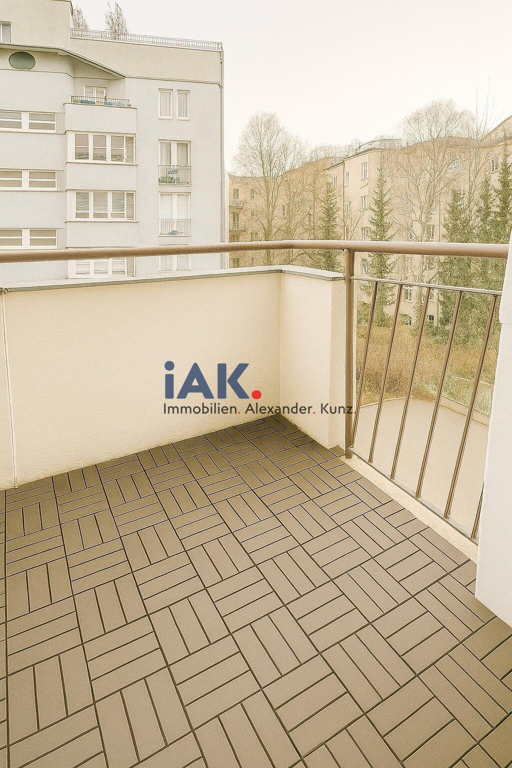 Charmante 2-Zimmer‑Maisonette mit Balkon & EBK in Charlottenburg - ideal zum Wohlfühlen